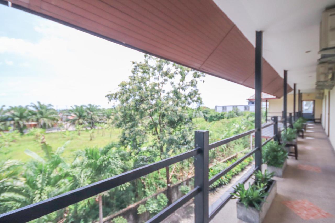 Prickhom Garden Hotel Nakhon Si Thammarat Exterior foto